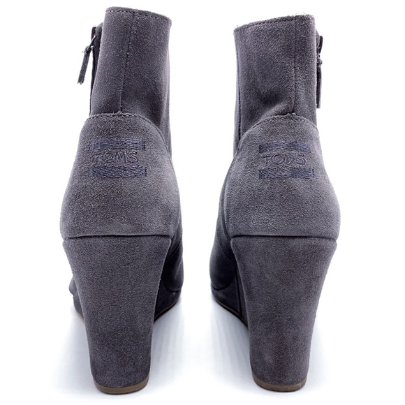 Toms Desert Gray Suede Wedge Booties 10 - Picture 6 of 8